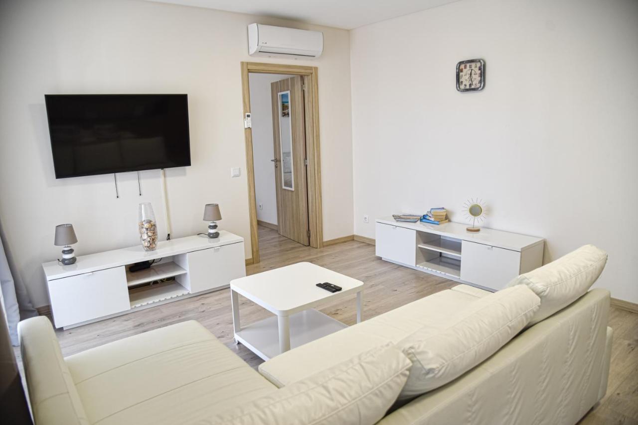 Apartamento Elegante Com Garagem E Piscina Na Praia Da Rocha Portimão Buitenkant foto