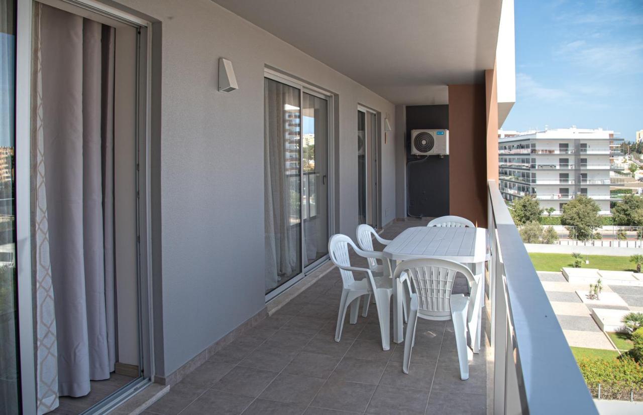 Apartamento Elegante Com Garagem E Piscina Na Praia Da Rocha Portimão Buitenkant foto