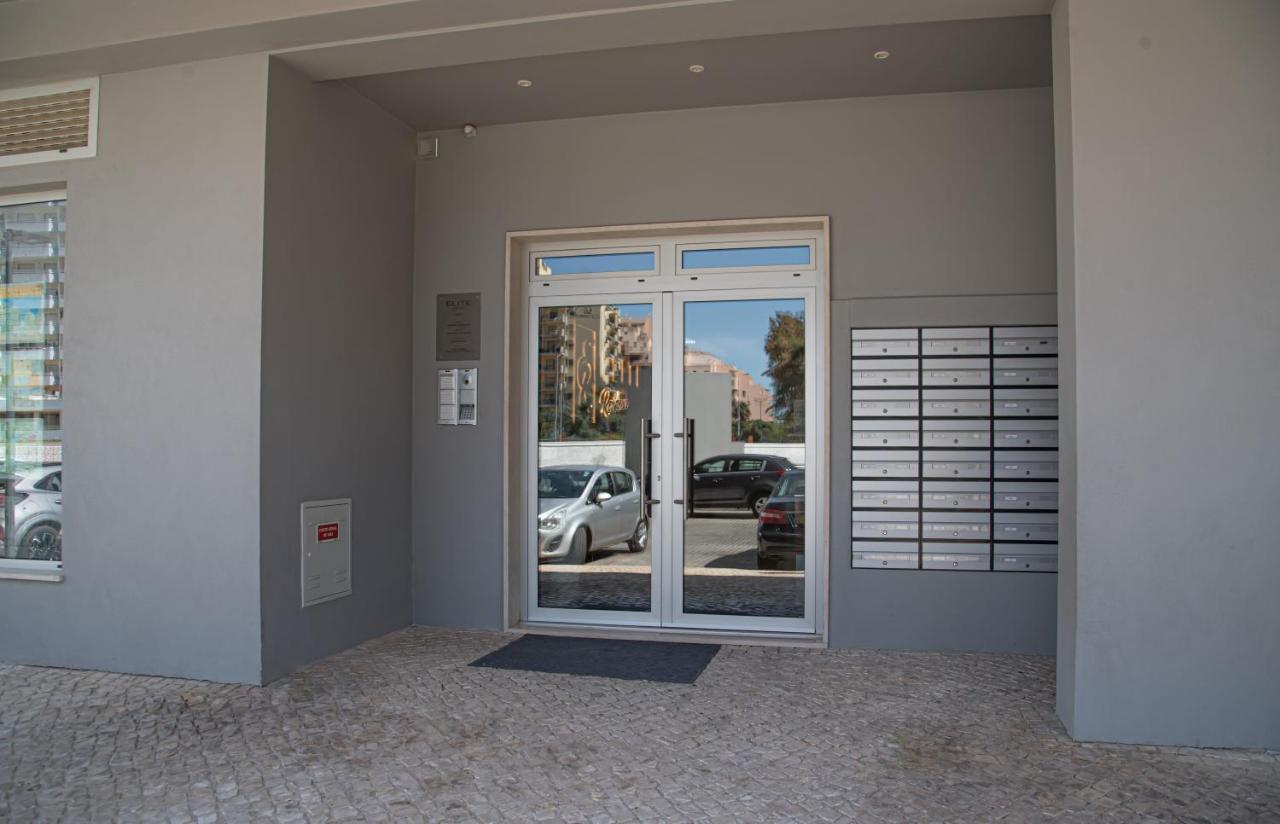 Apartamento Elegante Com Garagem E Piscina Na Praia Da Rocha Portimão Buitenkant foto