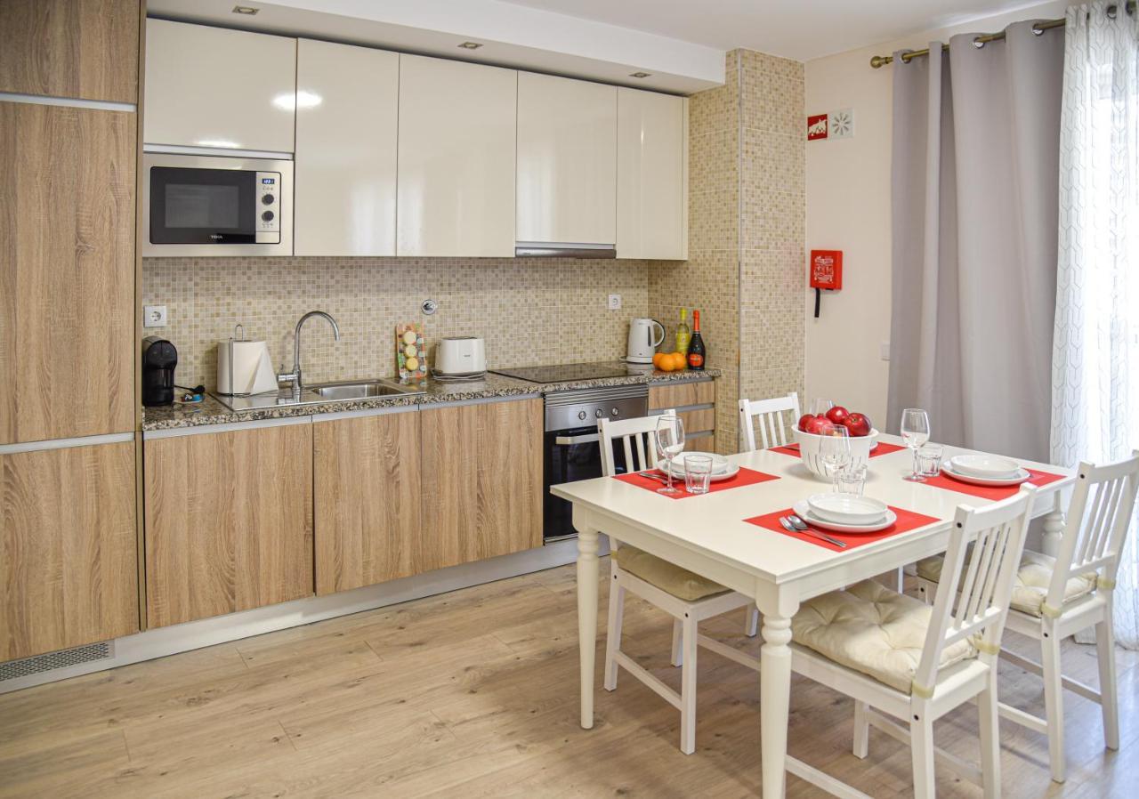 Apartamento Elegante Com Garagem E Piscina Na Praia Da Rocha Portimão Buitenkant foto