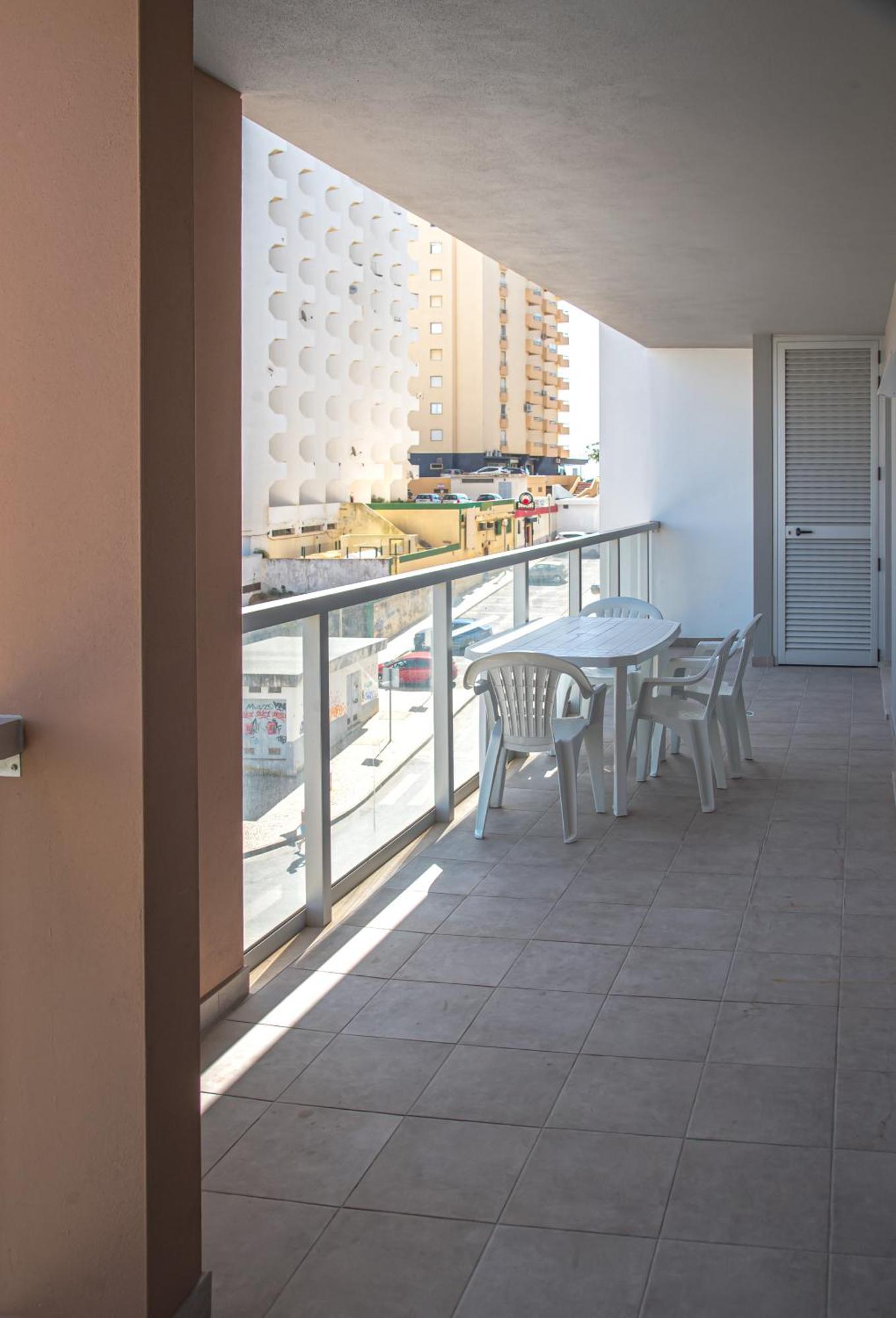Apartamento Elegante Com Garagem E Piscina Na Praia Da Rocha Portimão Buitenkant foto