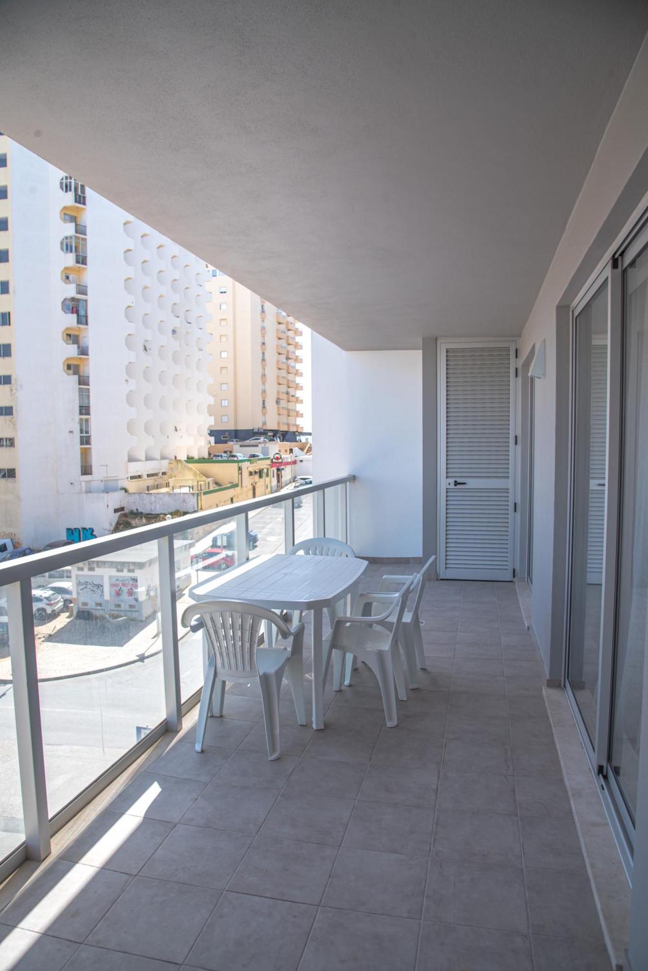 Apartamento Elegante Com Garagem E Piscina Na Praia Da Rocha Portimão Buitenkant foto
