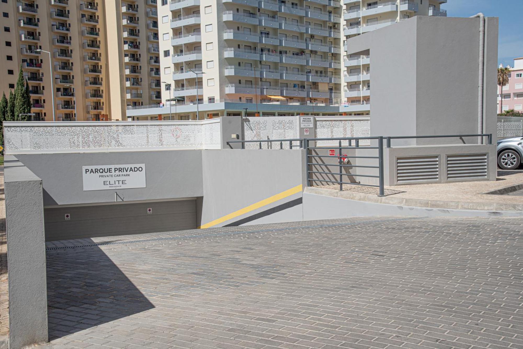 Apartamento Elegante Com Garagem E Piscina Na Praia Da Rocha Portimão Buitenkant foto